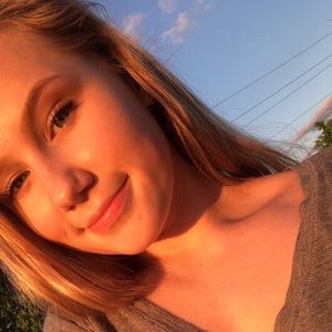 Meet your Posher, Haley